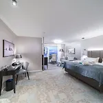 מלון Strandhotel Duhnen 4*