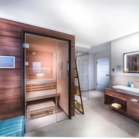 ホテル Strandhotel Duhnen クックスハーフェン