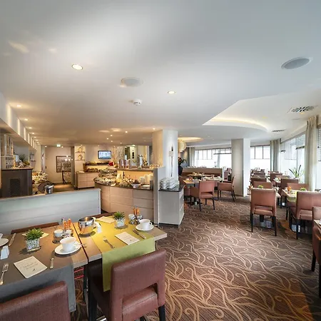 Strandhotel Duhnen מלון 4*