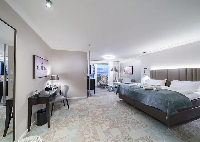 Hotel Strandhotel Duhnen 4*